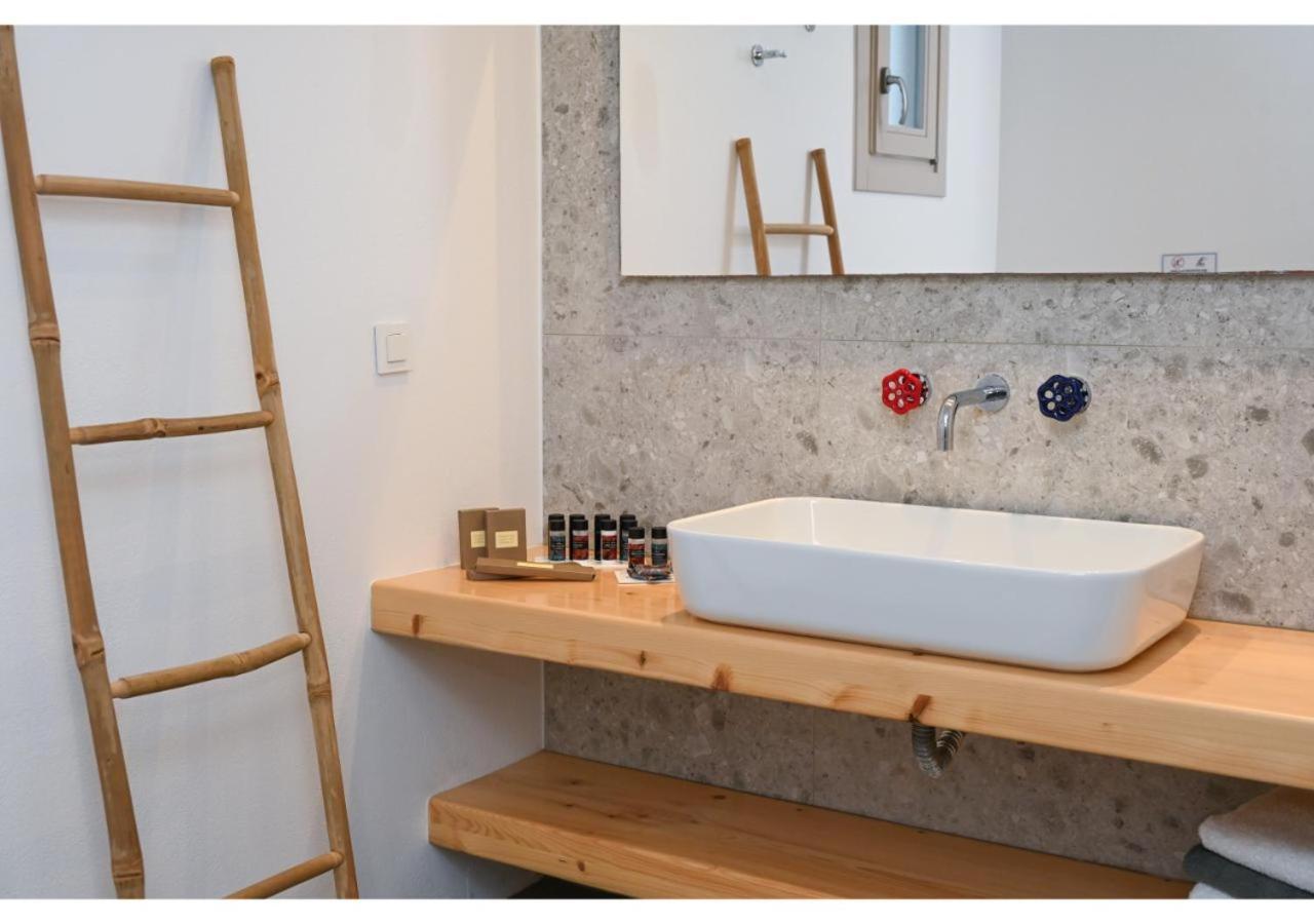 Pasithea Deluxe Apartman Tripití Kültér fotó